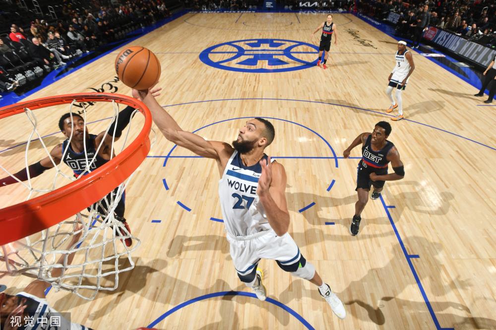 期待已久的 期待已久的