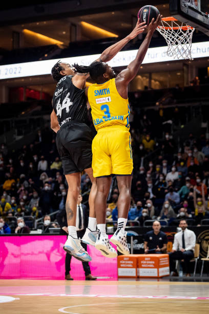 防反策略紧 防反策略紧